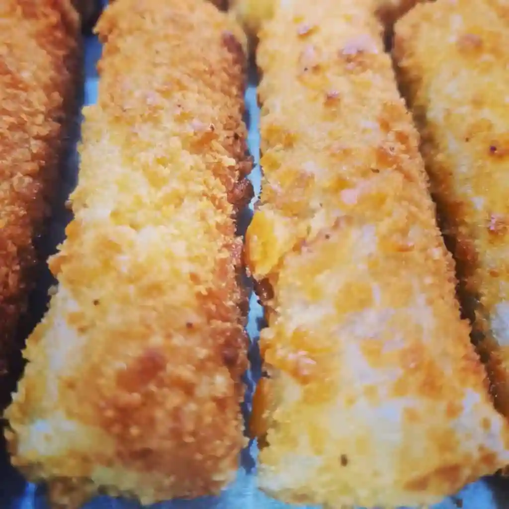 Rice Paper Cheese Sticks