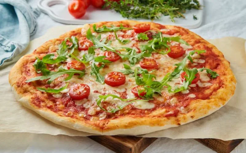 Homemade Margherita Flatbread Pizza look